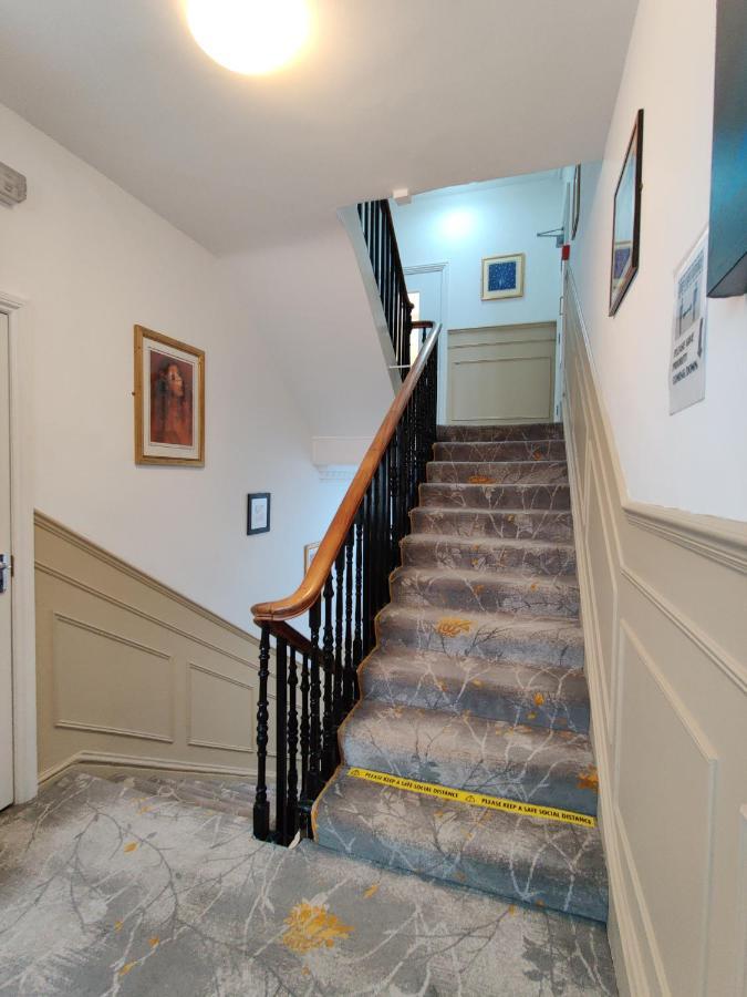 Blue Bells Hotel London Bagian luar foto