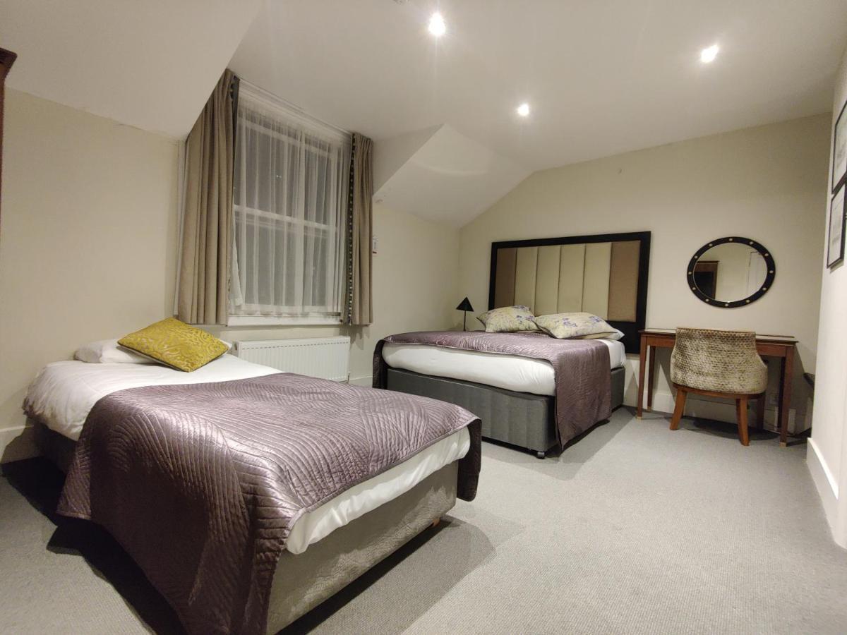 Blue Bells Hotel London Bagian luar foto