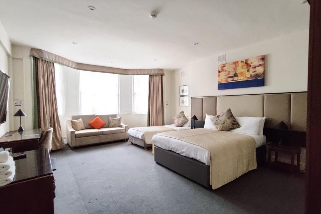 Blue Bells Hotel London Bagian luar foto