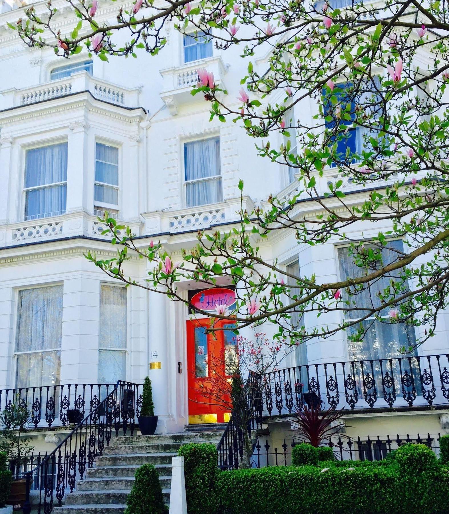 Blue Bells Hotel London Bagian luar foto